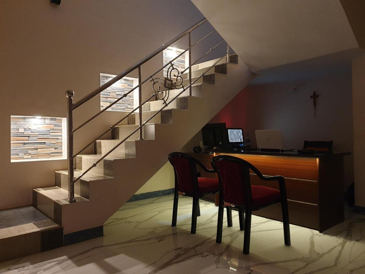Hotel Mount Zion Holidays Kuttālam Exterior foto
