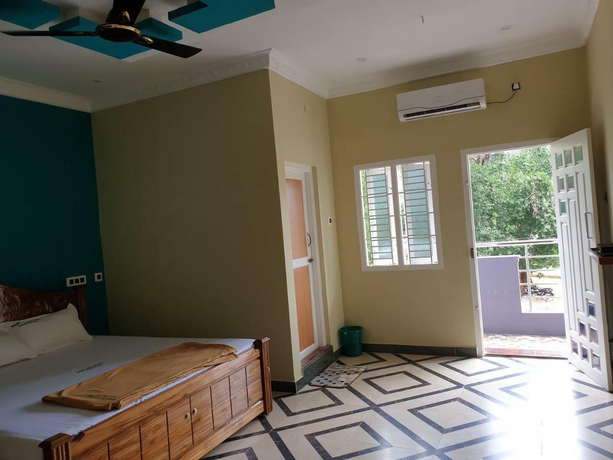 Hotel Mount Zion Holidays Kuttālam Exterior foto