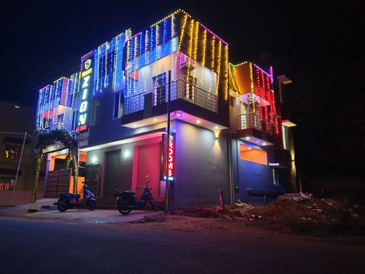 Hotel Mount Zion Holidays Kuttālam Exterior foto